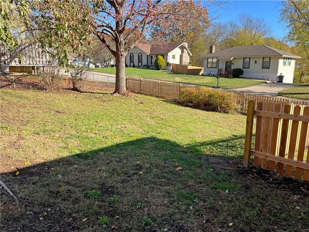 2401 SW South Court — photo 17