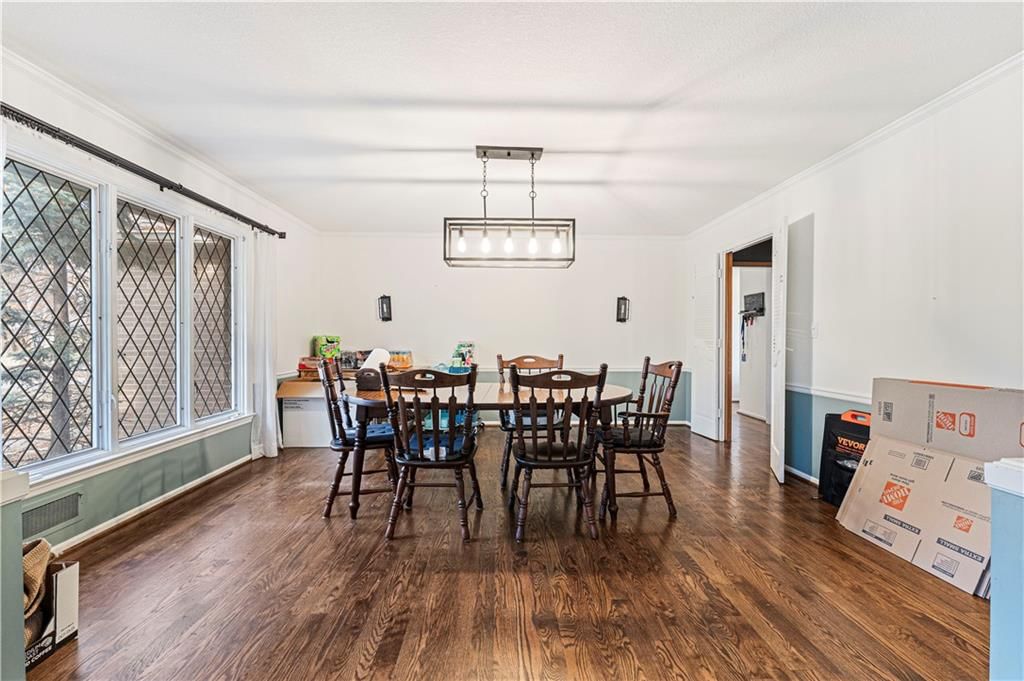 11501 Wornall Road — photo 12