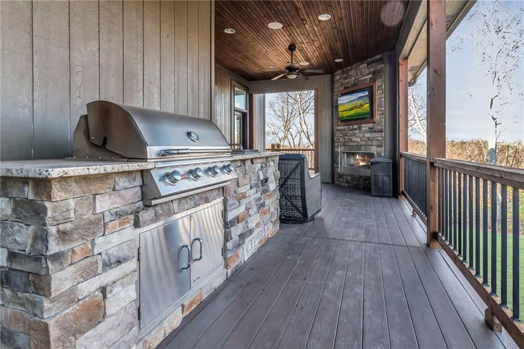 7067 NW Scenic Drive — photo 44