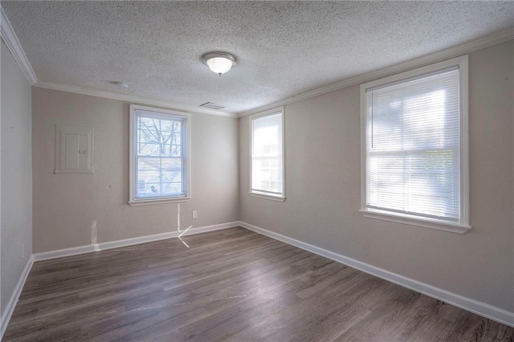 519 E Fair Street — photo 8