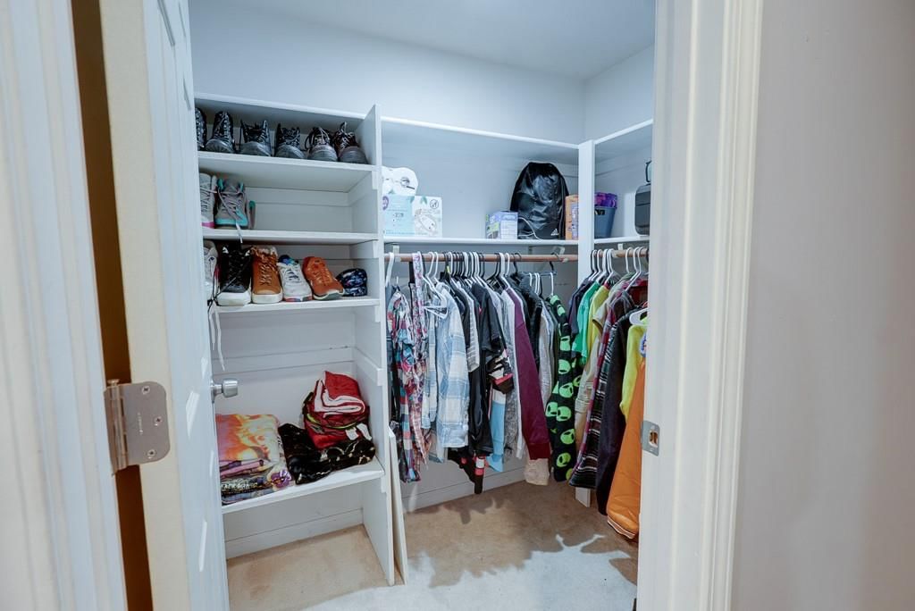 916 S Delaware Street — photo 10