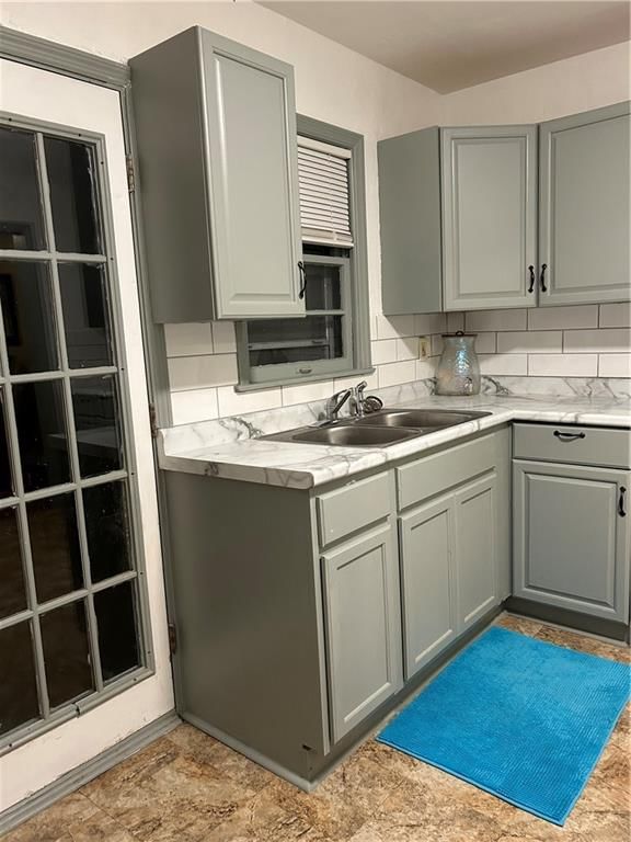 2812 S 23rd. Street — photo 7