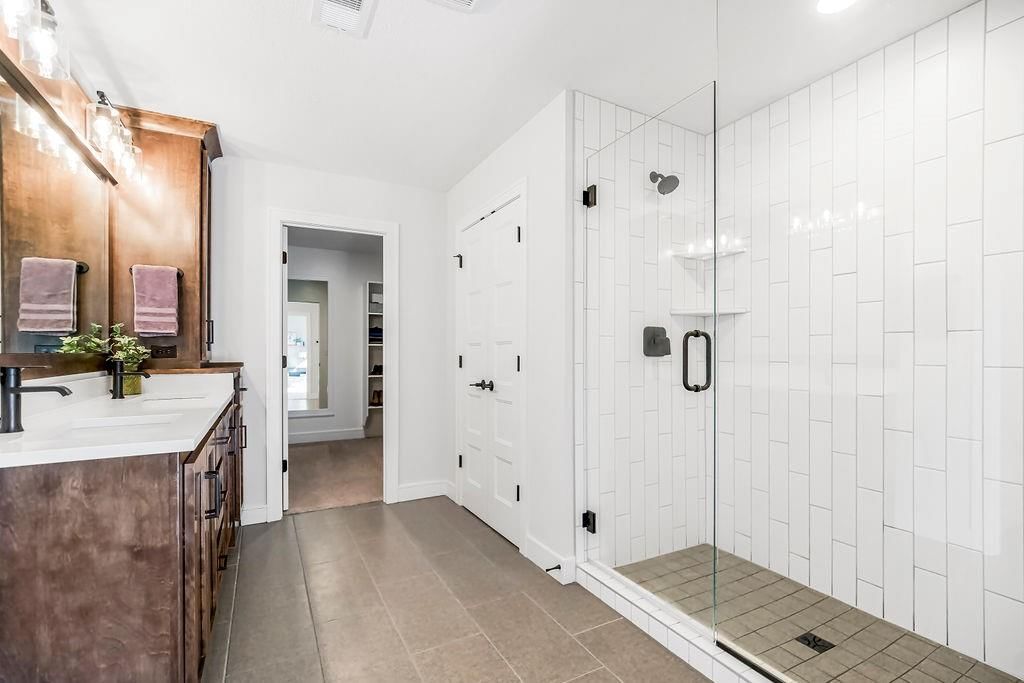 25175 W 142nd Terrace — photo 21