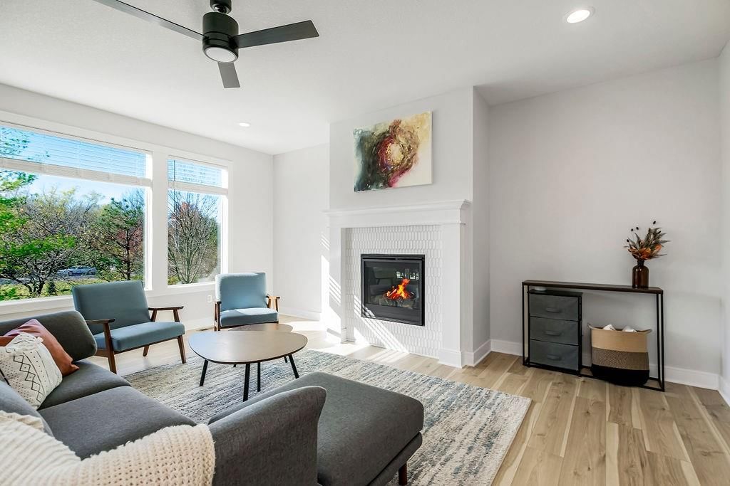 25175 W 142nd Terrace — photo 5