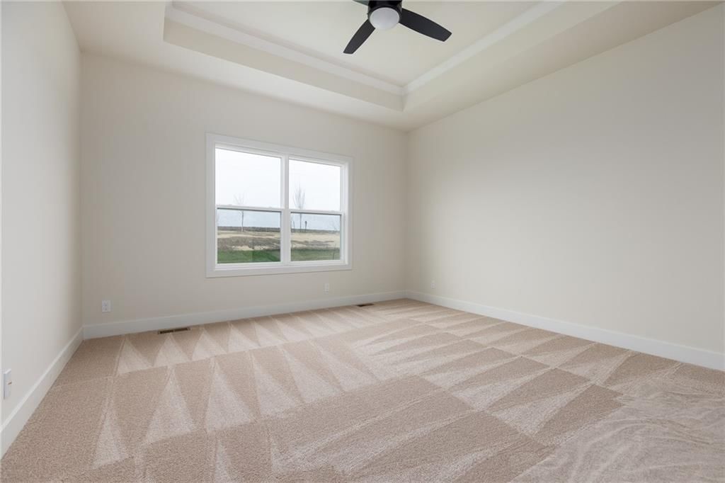 10636 N Bell Street — photo 13