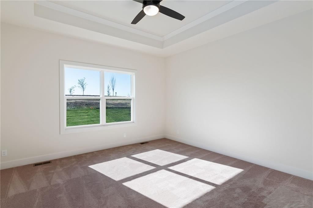 10636 N Bell Street — photo 14