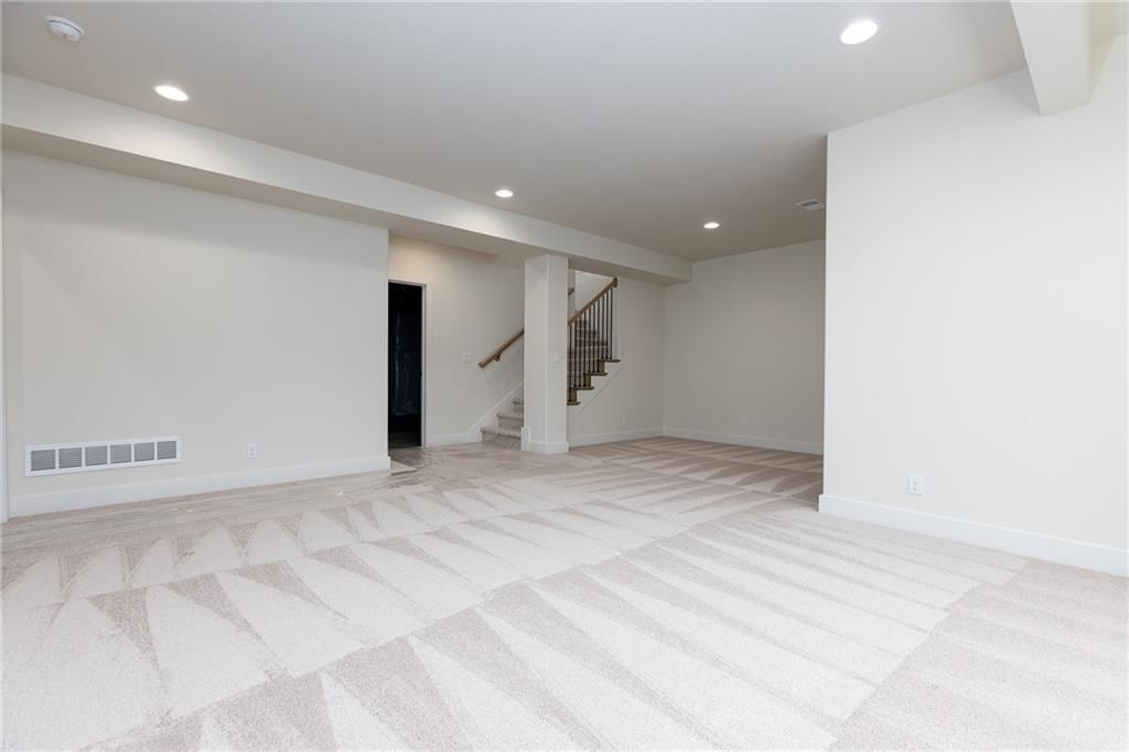 10636 N Bell Street — photo 26