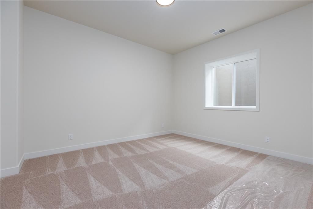 10636 N Bell Street — photo 30