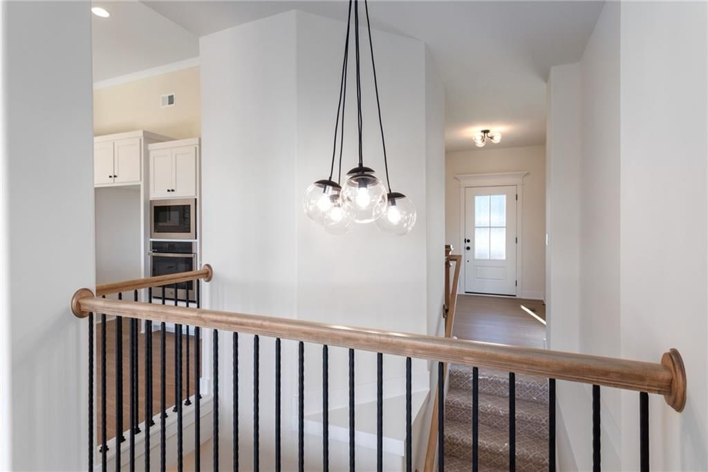 10636 N Bell Street — photo 8