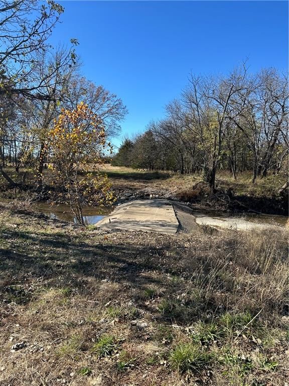 1350 US 59 Highway — photo 2