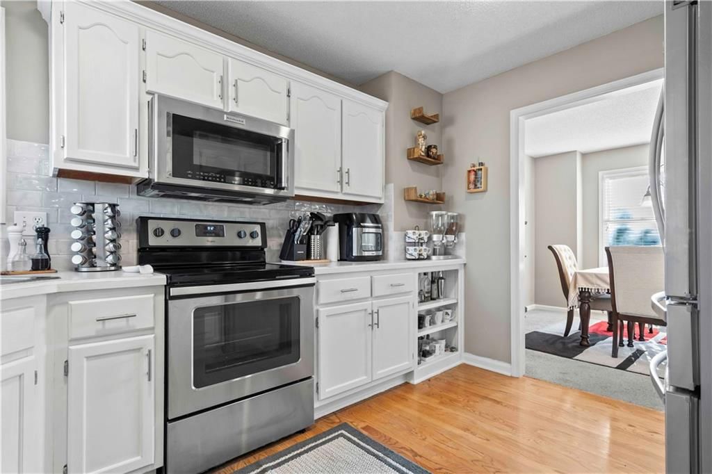 12216 Hemlock Street — photo 16