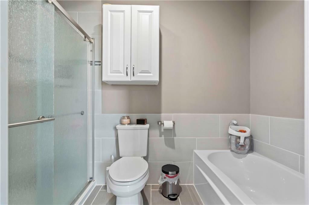 12216 Hemlock Street — photo 27