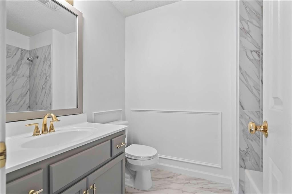 12216 Hemlock Street — photo 31