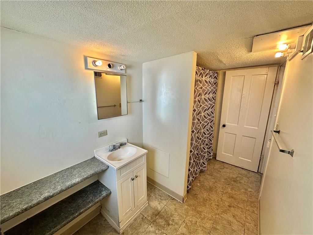 308 CLARK Street — photo 15