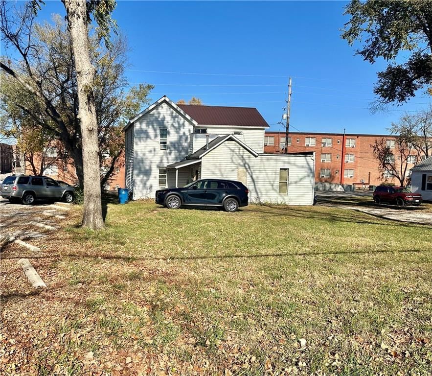 308 CLARK Street — photo 3