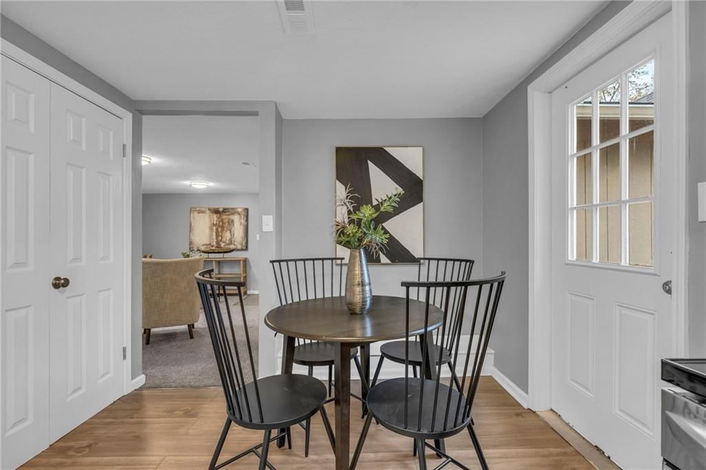 307 SW 9TH Street — photo 11