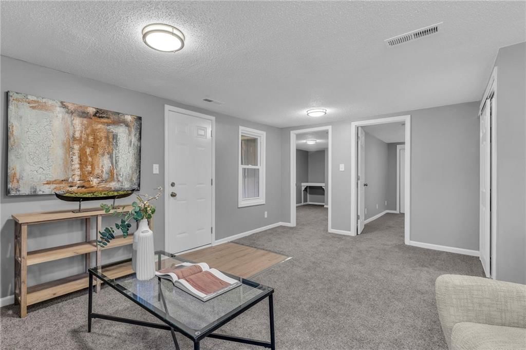 307 SW 9TH Street — photo 17