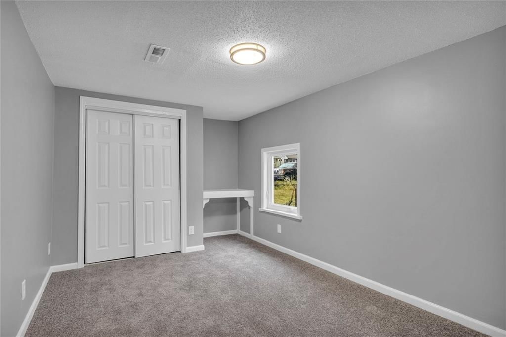307 SW 9TH Street — photo 18
