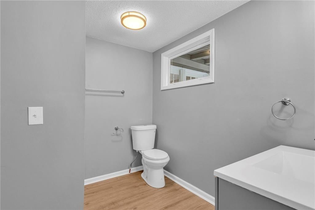 307 SW 9TH Street — photo 25