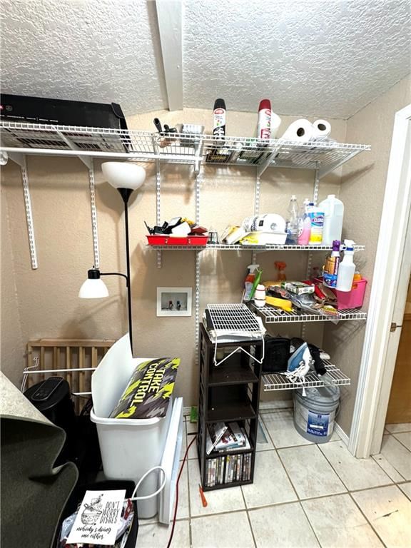 708 W Kansas Street — photo 21