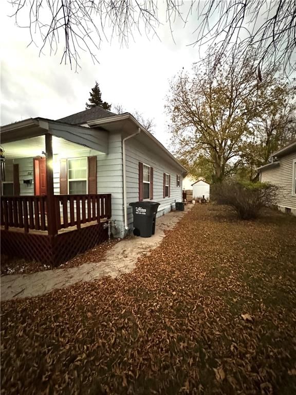708 W Kansas Street — photo 28