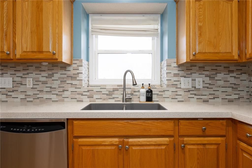 11228 N SUMMIT Street — photo 11