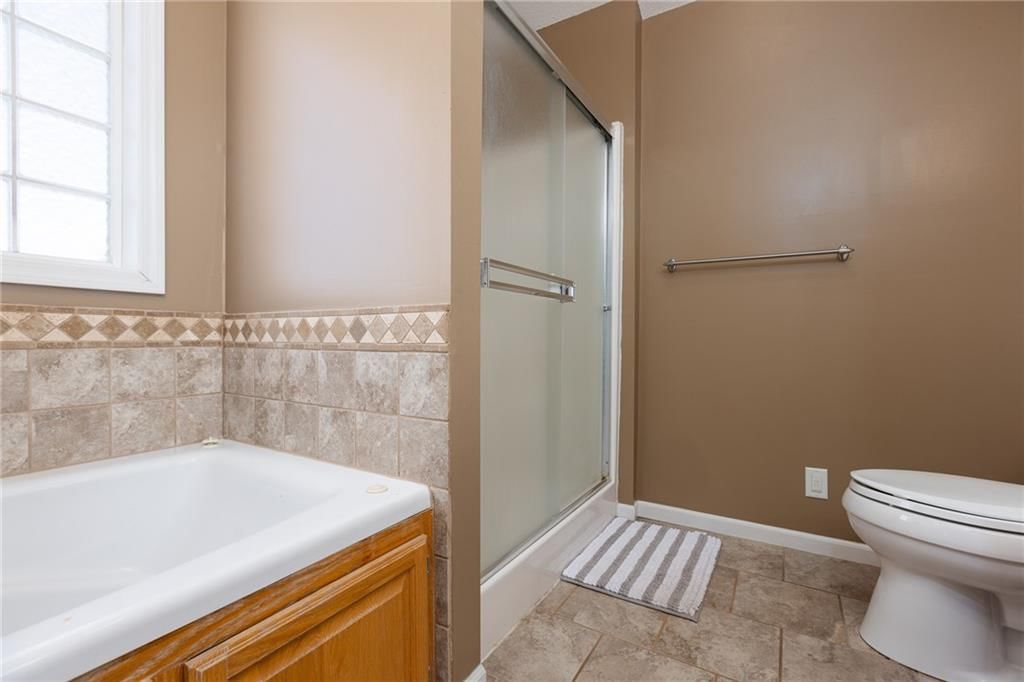 11228 N SUMMIT Street — photo 28
