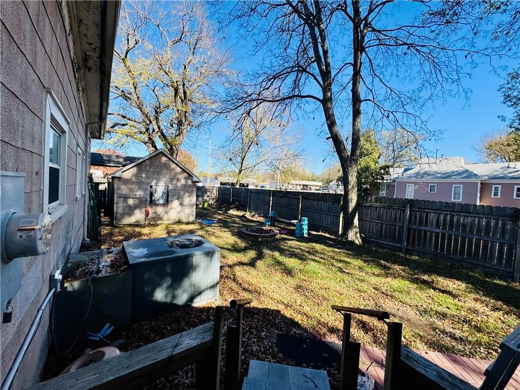 308 N Miles Street — photo 16