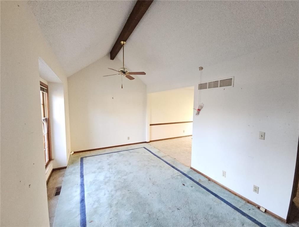 11208 Lowell Avenue — photo 4