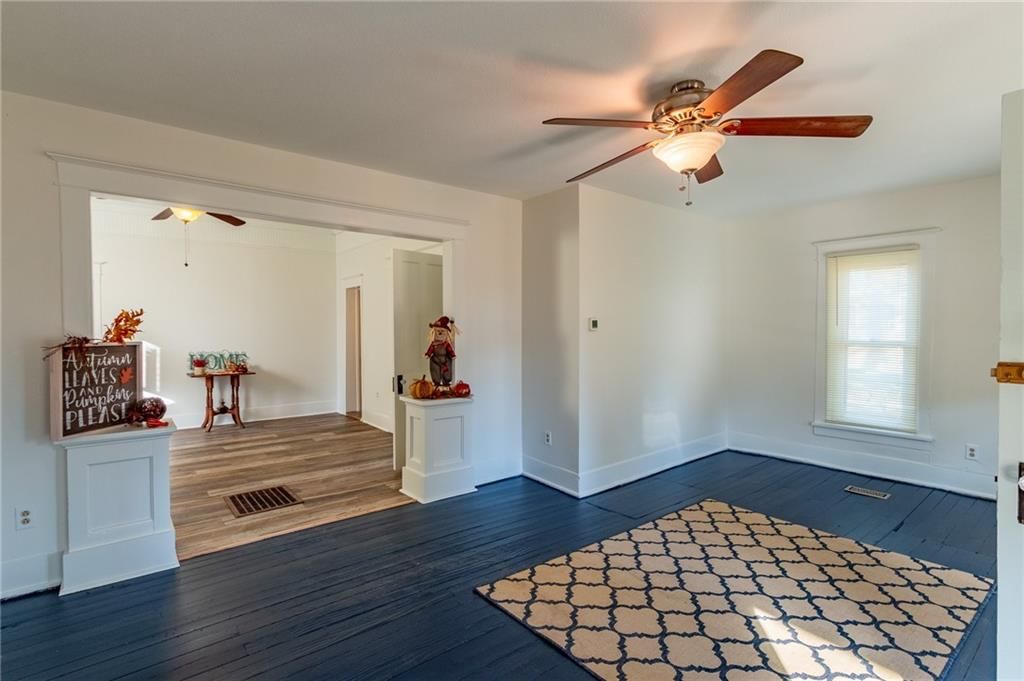 303 W Bridge Street — photo 15
