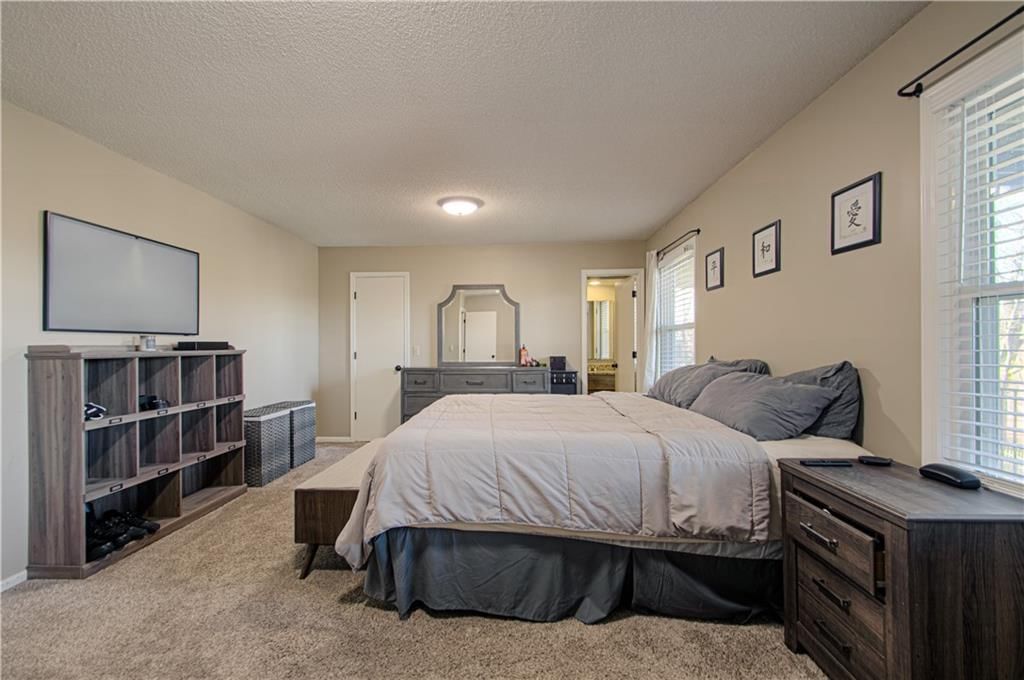 6916 HALLET Drive — photo 34
