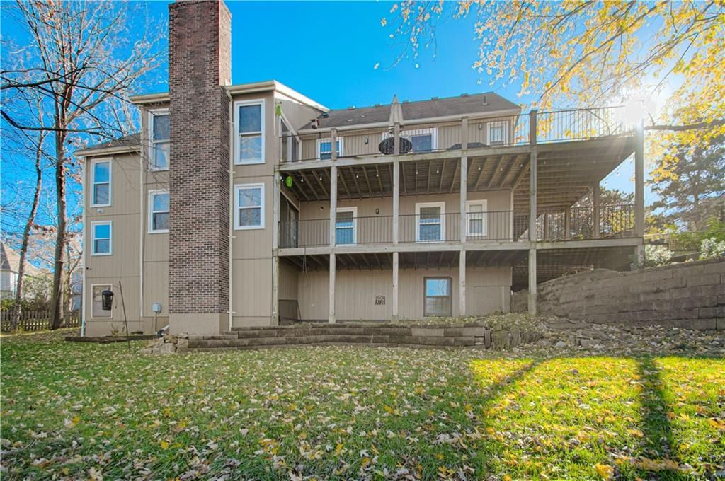 6916 HALLET Drive — photo 46