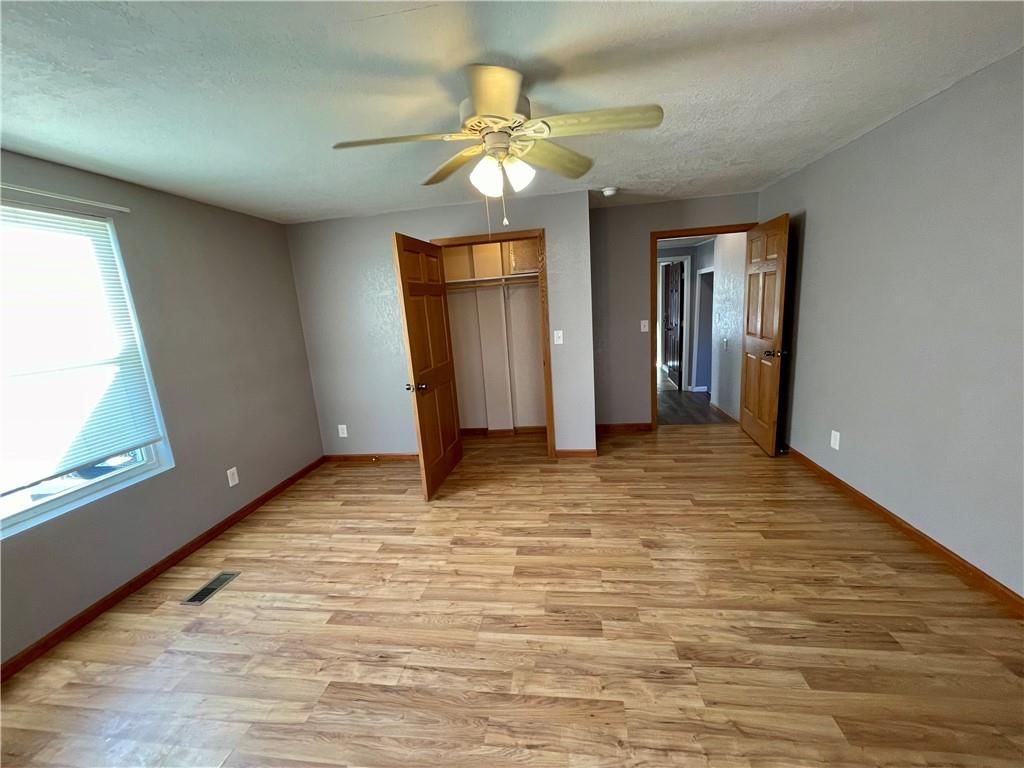323 Jackson Street — photo 25