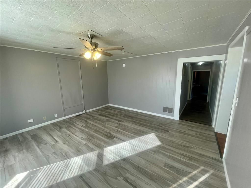 323 Jackson Street — photo 27