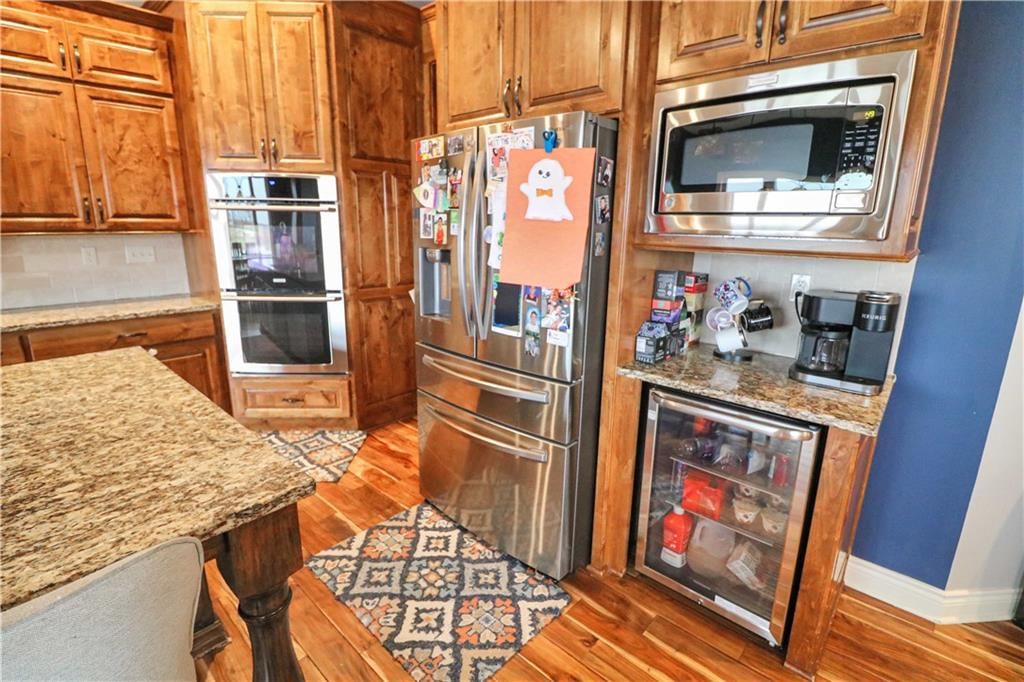 1254 Vivian Drive — photo 14