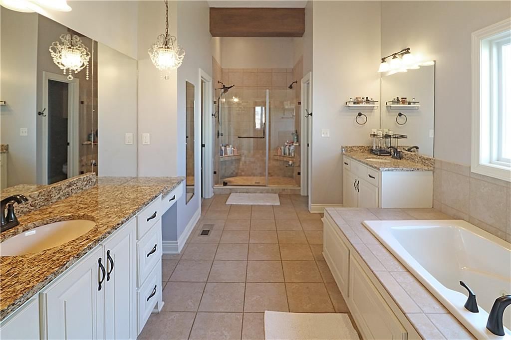1254 Vivian Drive — photo 30