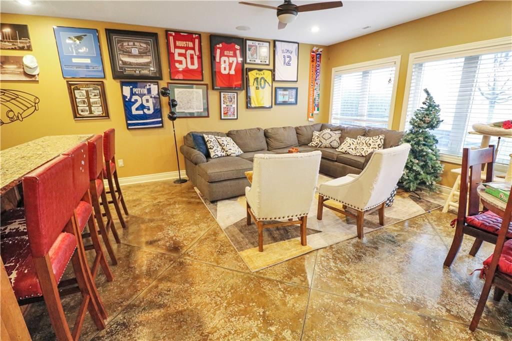 1254 Vivian Drive — photo 46