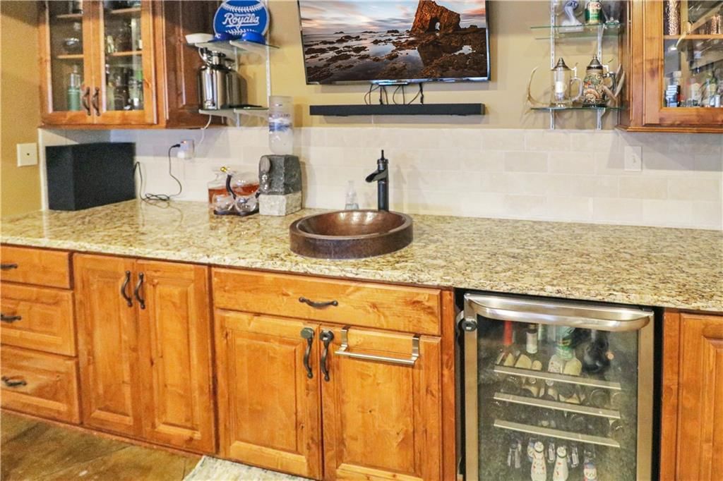 1254 Vivian Drive — photo 50