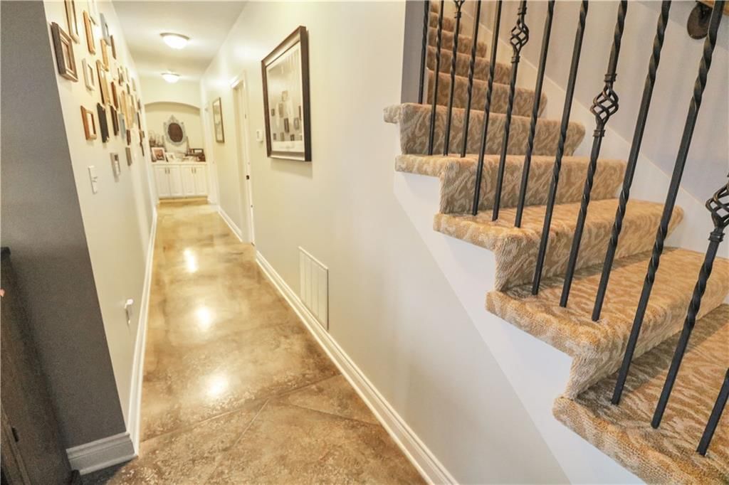 1254 Vivian Drive — photo 53