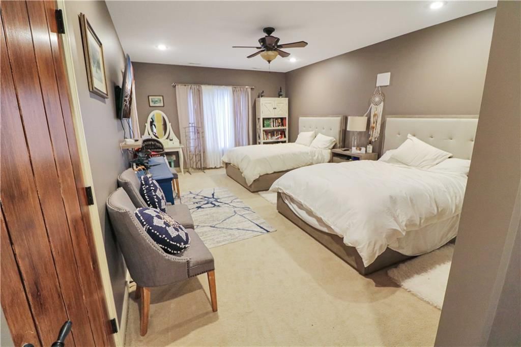 1254 Vivian Drive — photo 56