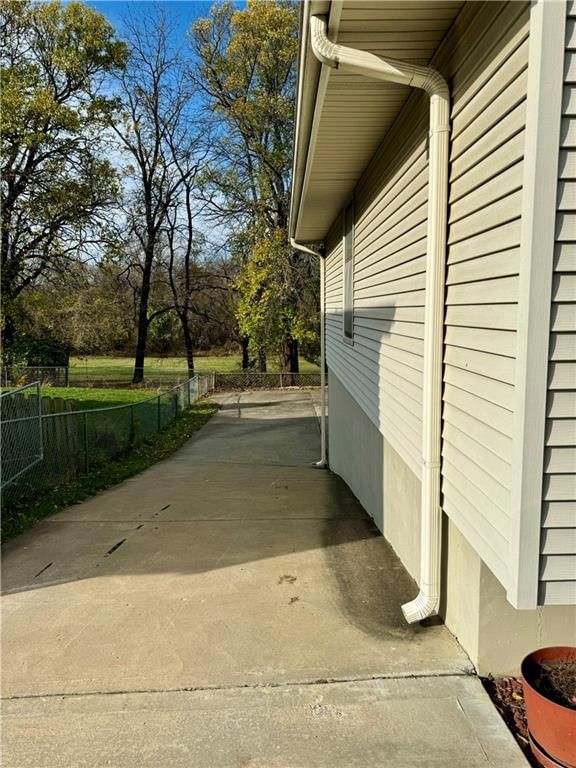 336 Brownfield Drive — photo 33
