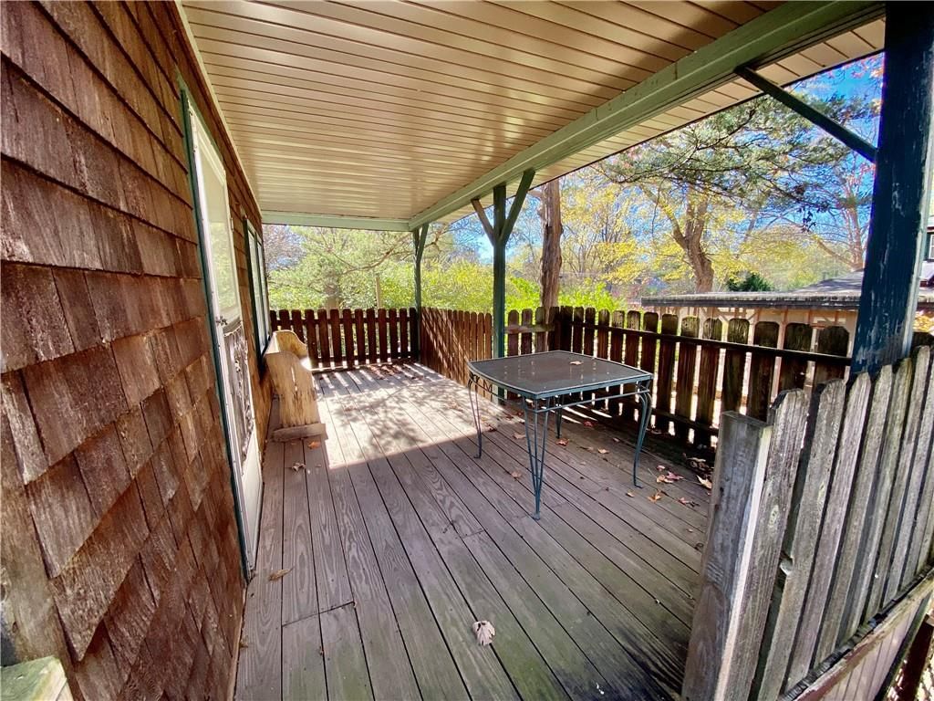 2435 S Vermont Avenue — photo 47