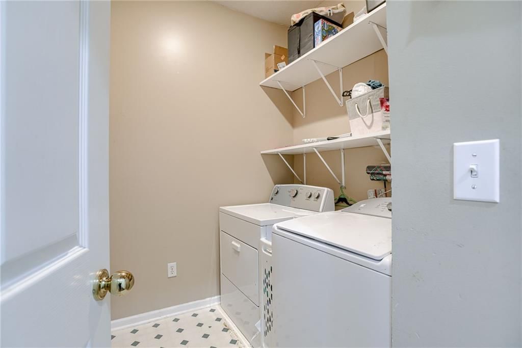 6311 W 149th Street — photo 15