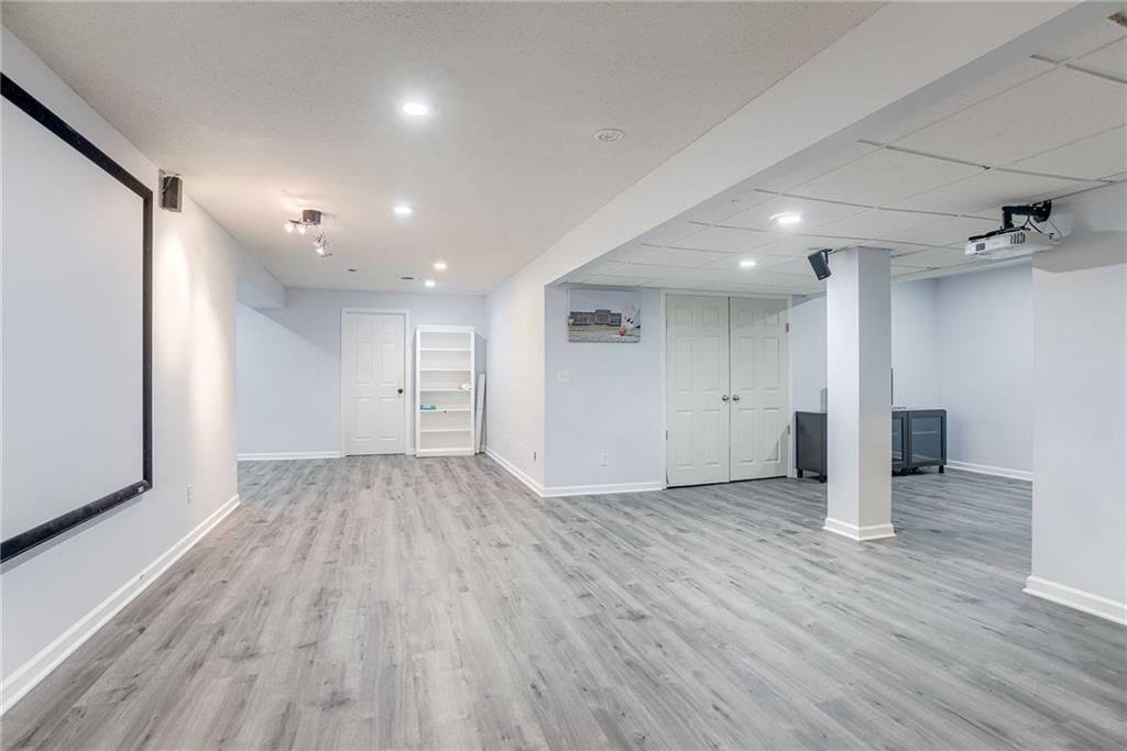 6311 W 149th Street — photo 33