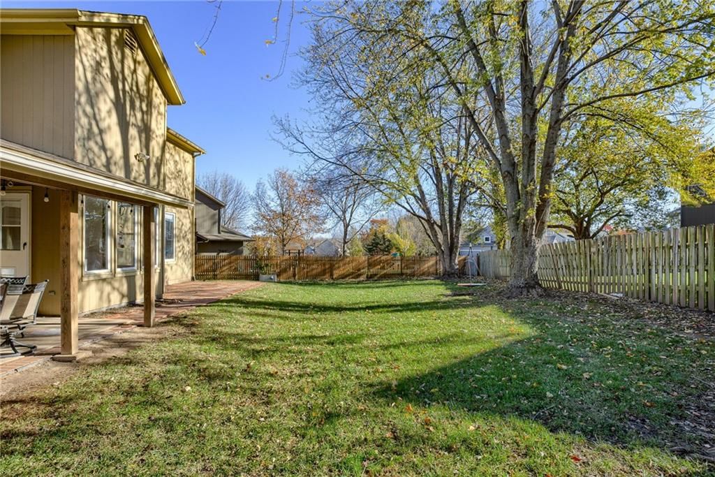 6311 W 149th Street — photo 35