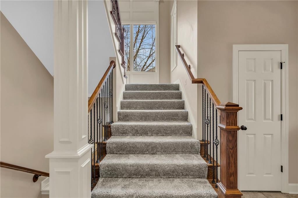 16130 S Locust Street — photo 31