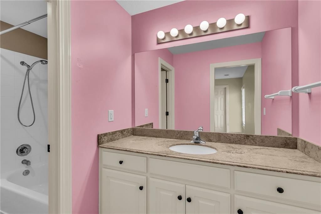16130 S Locust Street — photo 48