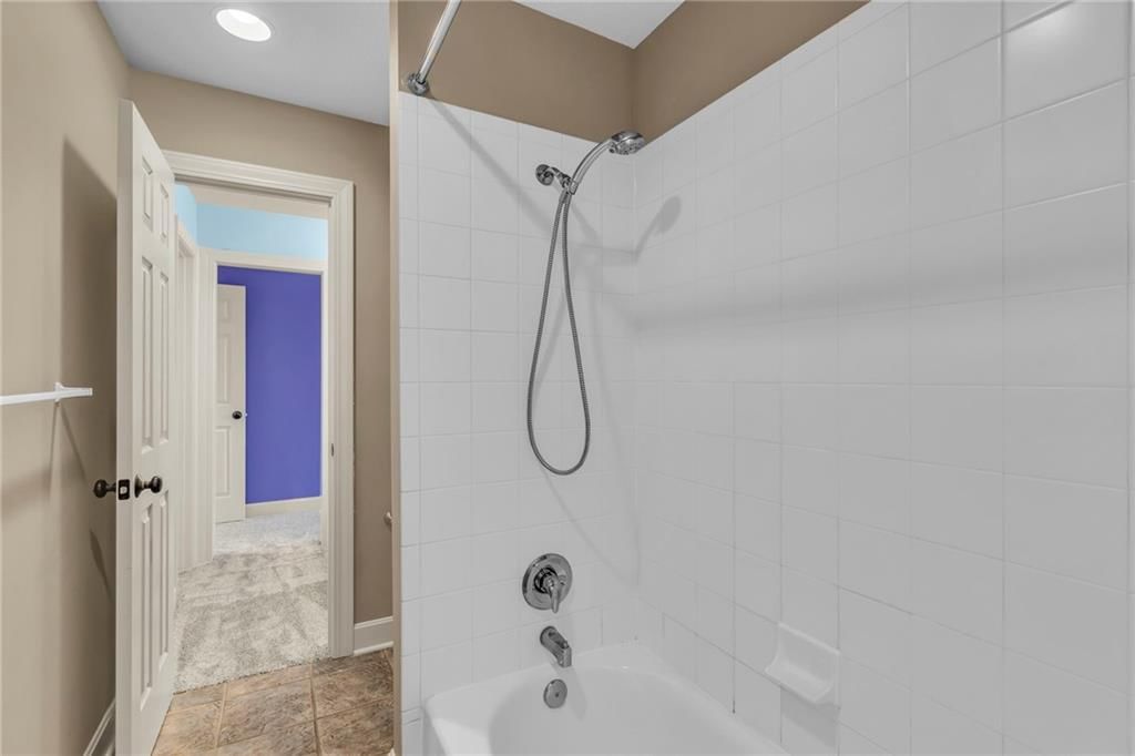 16130 S Locust Street — photo 49