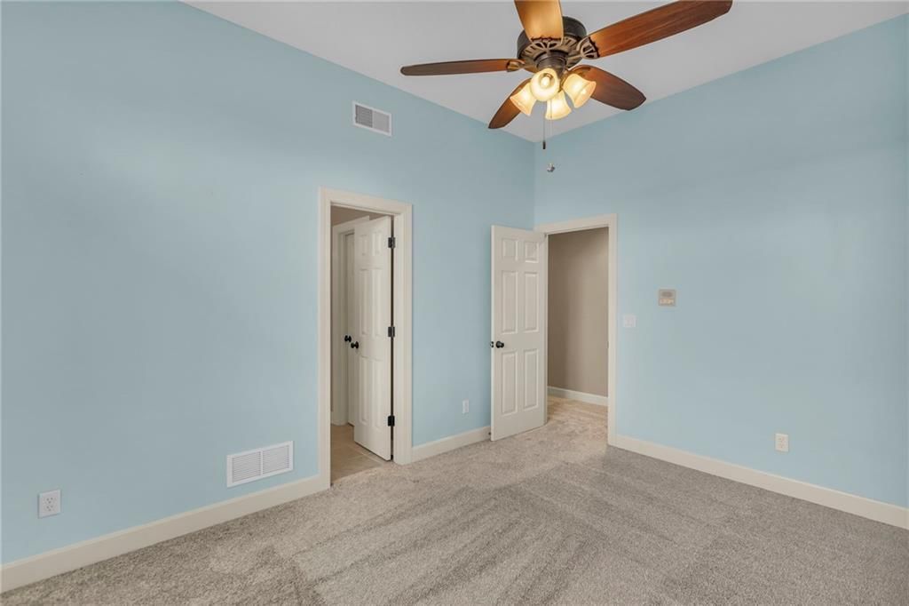 16130 S Locust Street — photo 51