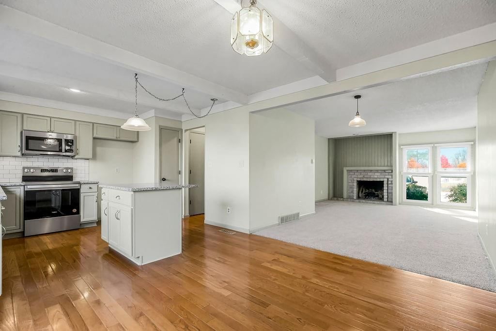 8057 Monrovia Street — photo 8
